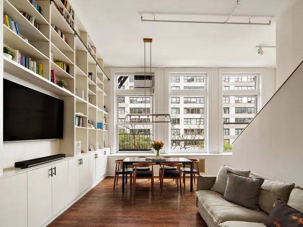 12 East 14th Street image 1 of 7