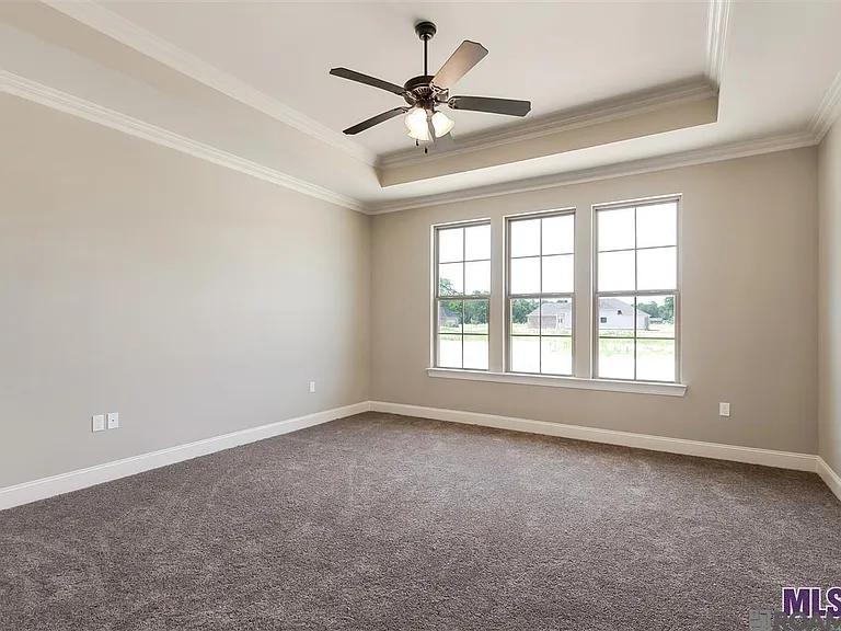 10365 Grand Plaza Dr — Photo 6