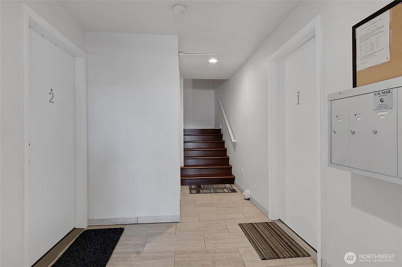 3rd image of 417 23rd Avenue #4