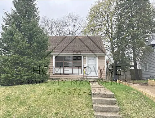 425 N Sycamore St Photo 1