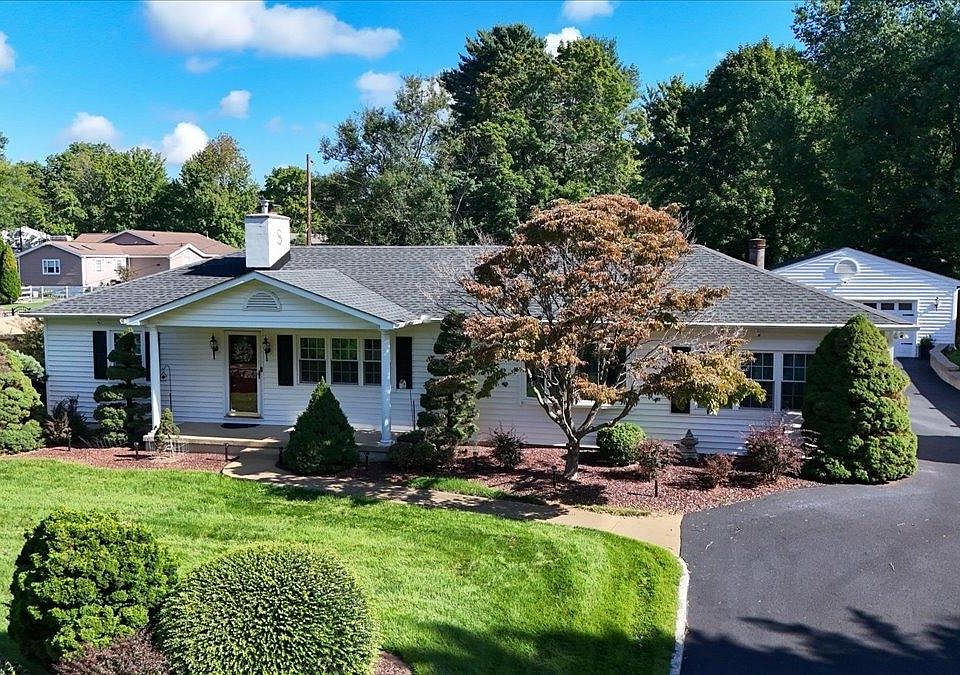 1st image of 2653 Grubb Rd
