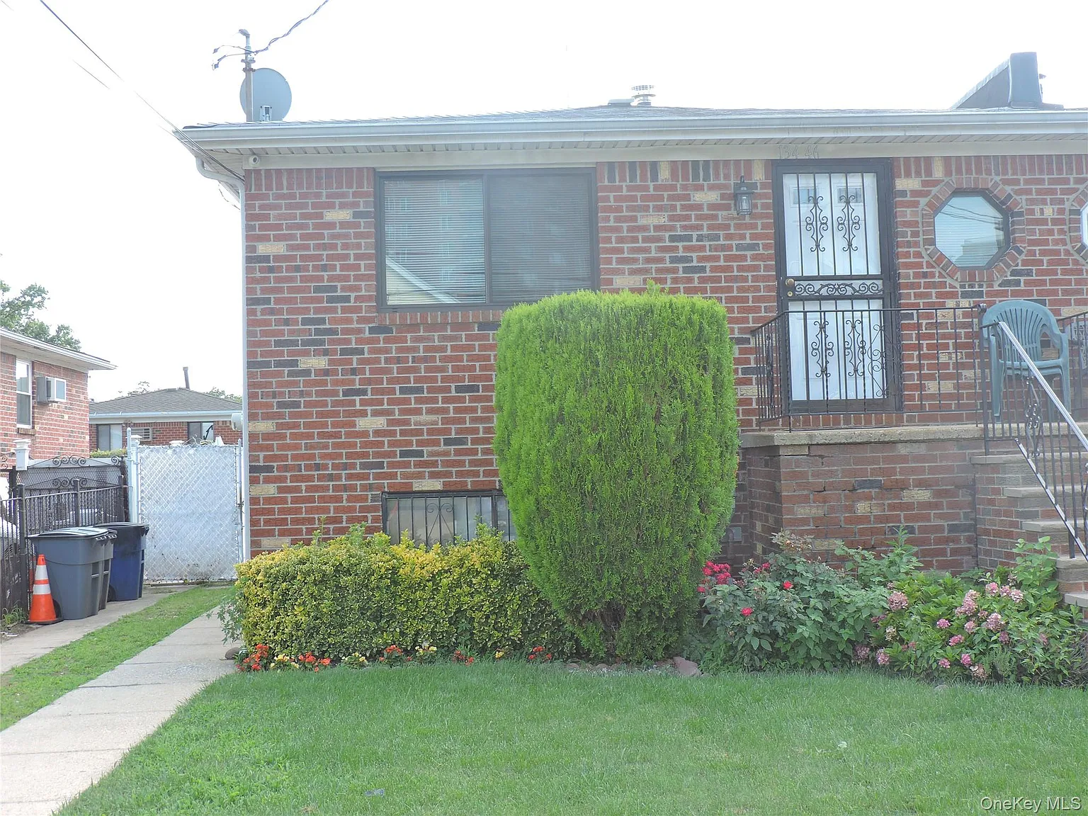 3 bed, 2.0 bath, 1000 sqft, $3,500 — Photo 2