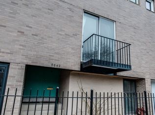 5642 S Harper Ave, Chicago, IL 60637