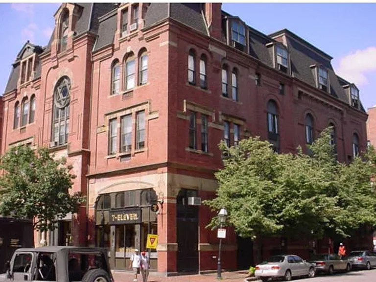 9 Appleton St #408 — Photo 1