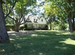 916 Ridge Rd, Lewiston, NY 14092