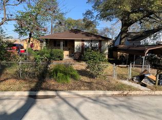 137 Davis St, Humble, TX 77338