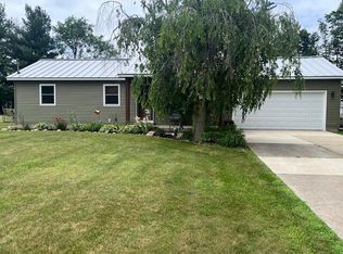 57100 Tim Ave, Three Rivers, MI 49093