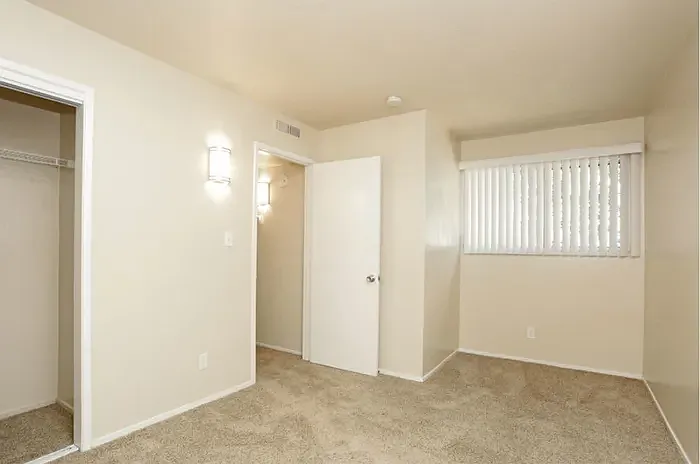 Villaggio Homes — Photo 7