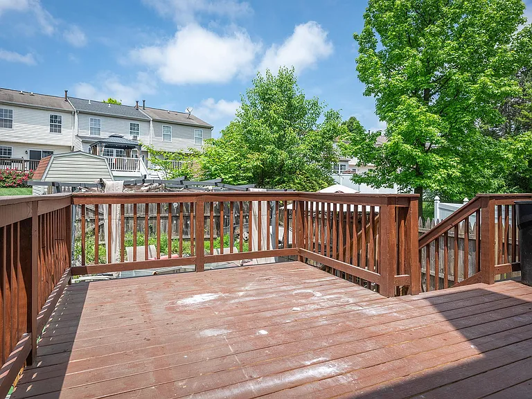 3521 Derby Shire Cir — Photo 23