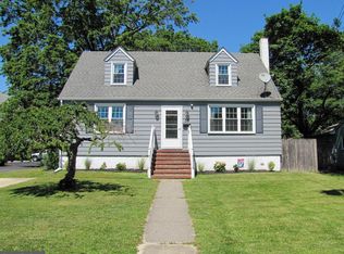 311 Green Ave, Penns Grove, NJ 08069