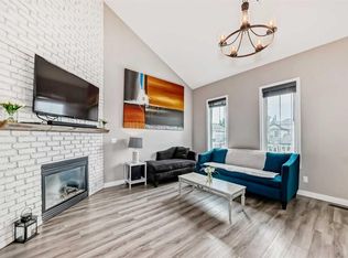 1068 W Windhaven Close SW, Airdrie, AB T4B 0T9