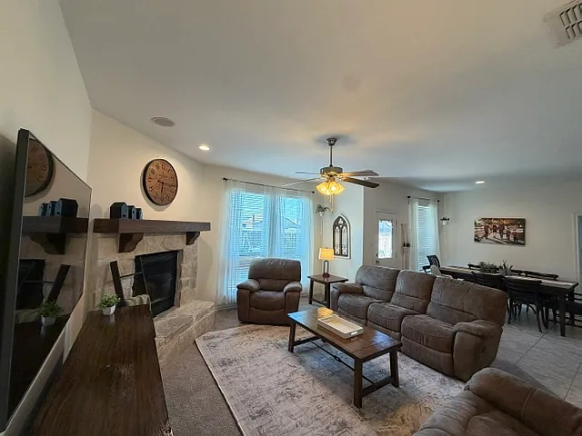 724 Gold Hill Trl — Photo 6