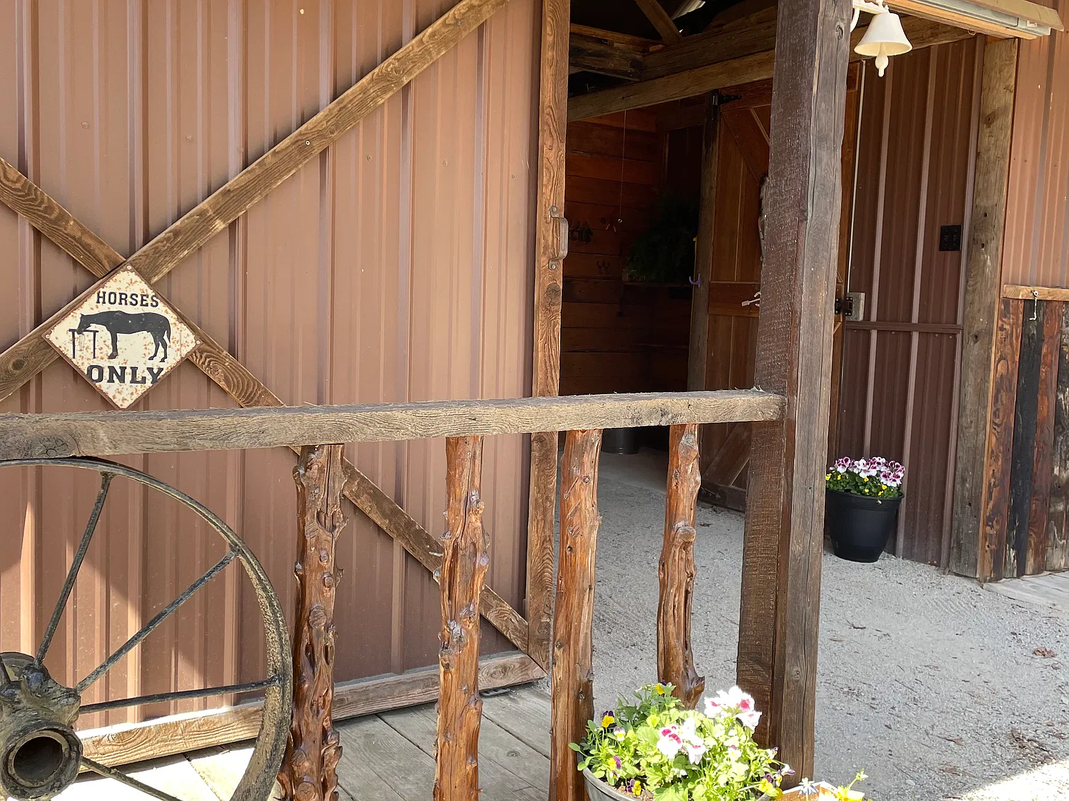Spruce Creek Dr, Jamestown — Photo 4