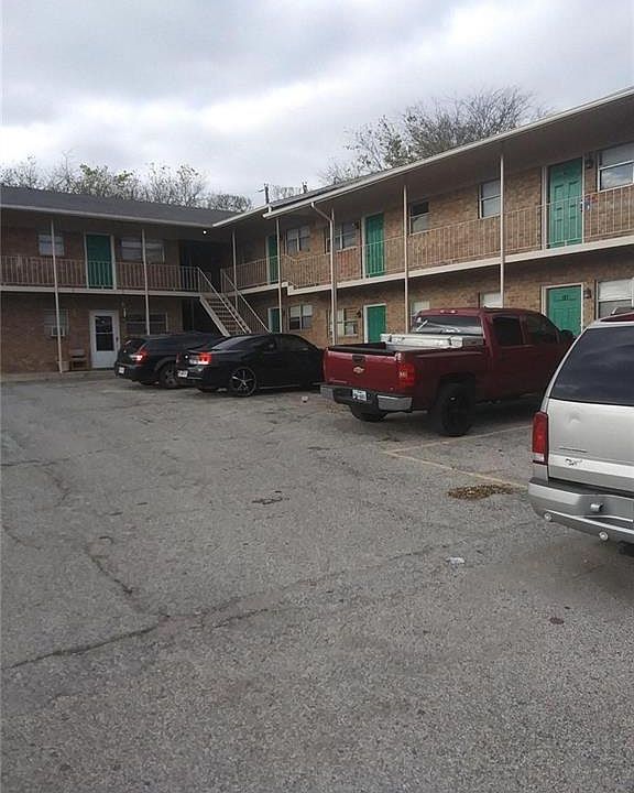 1st image of 1017 Parmer Ave Unit 1