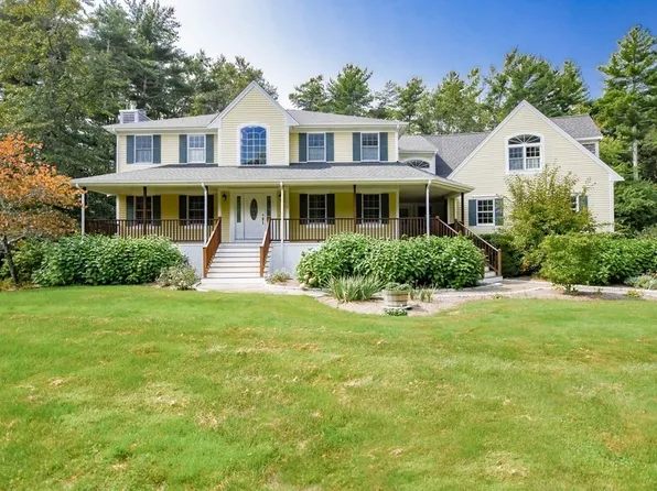 11 Olde Sheepfield Rd, Marion, MA 02738