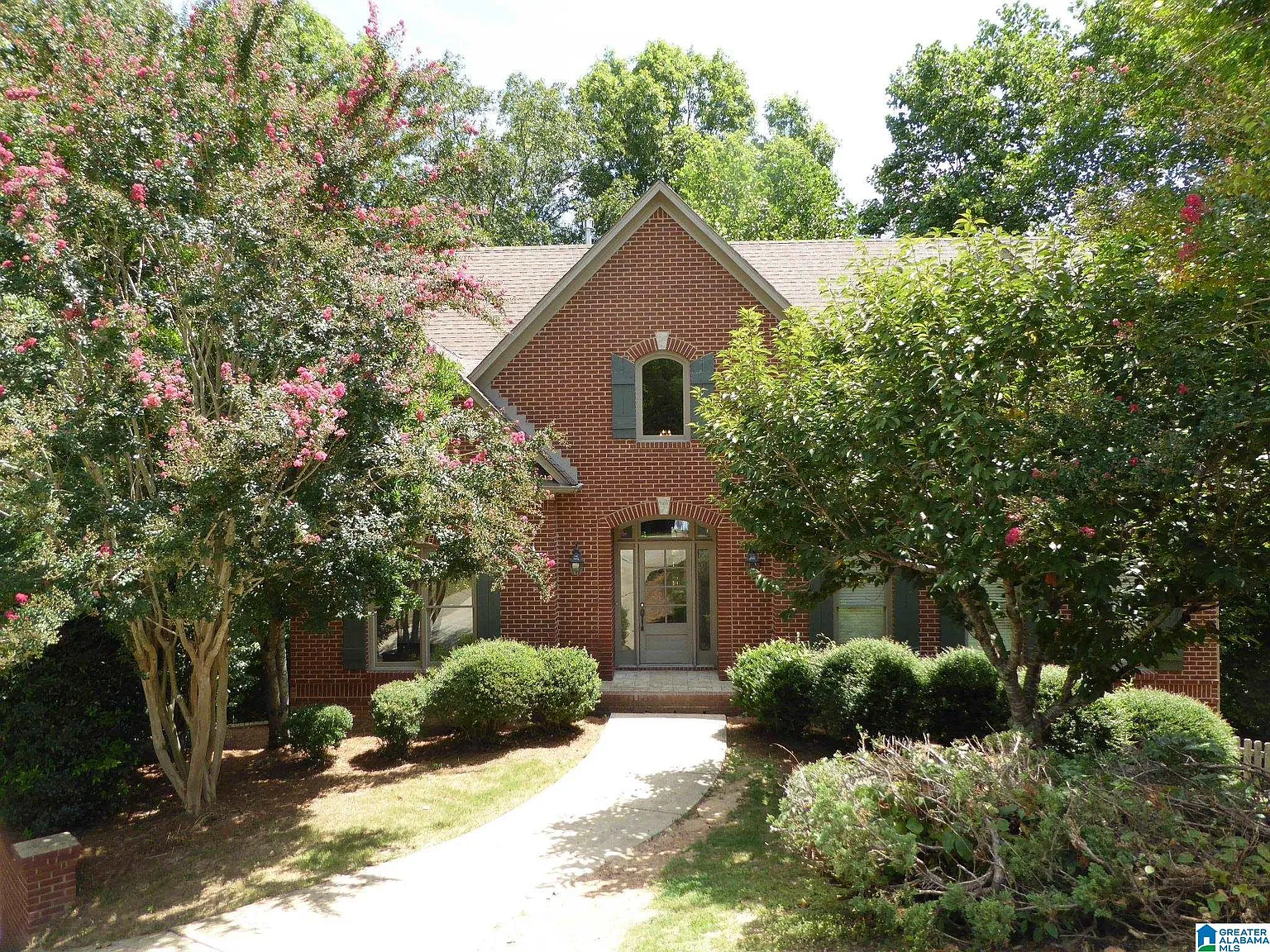 5 bed, 4.5 bath, 3012 sqft, $3,500 — Photo 3