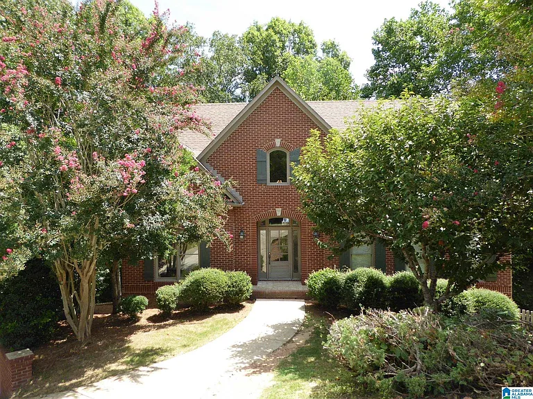 1040 Cole Cir — Photo 3
