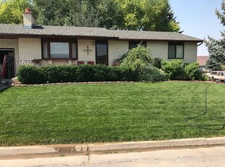 413 Twin Ridge Ave, Evanston, WY 82930