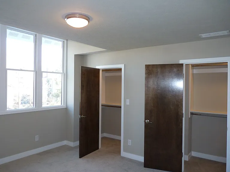 727 Fletcher Ave — Photo 5