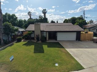 3012 Catalina Dr, Bakersfield, CA 93306