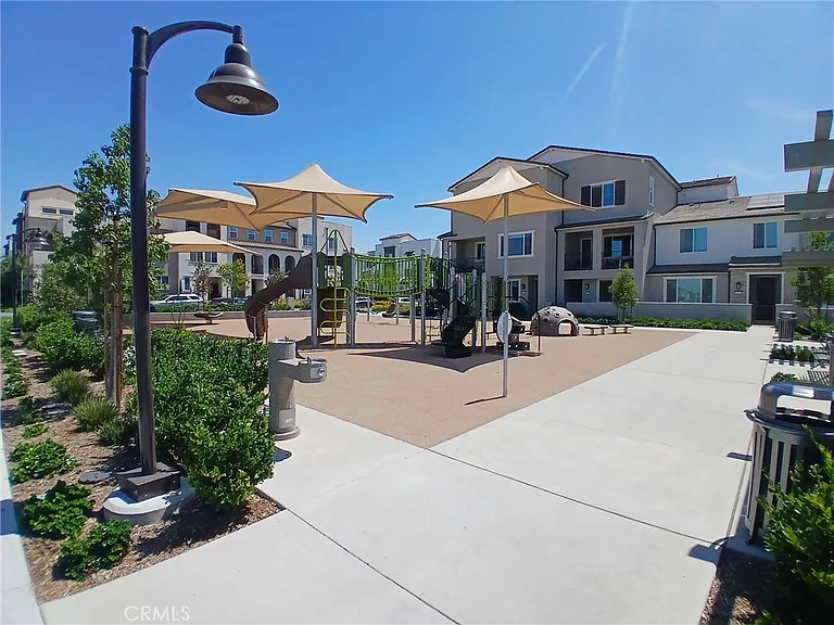 16201 Plumeria Ln — Photo 26