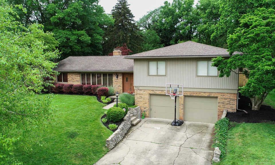 1st image of 602 Dorset Dr