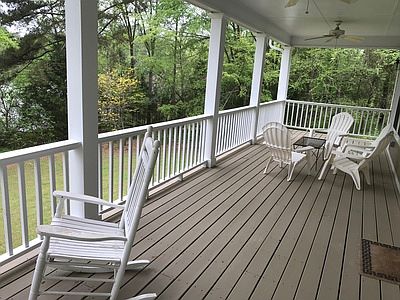 The front deck, waterside