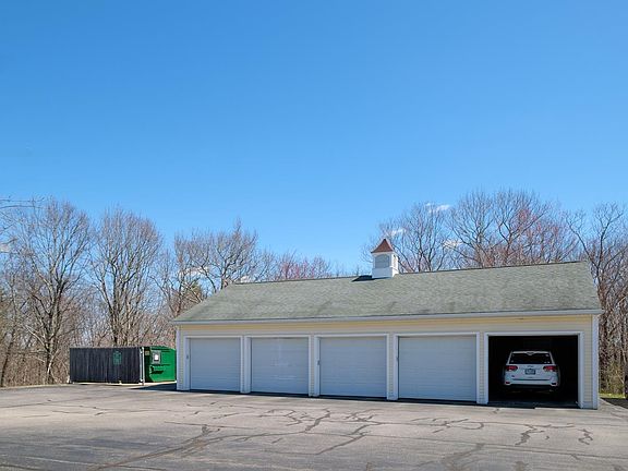 4th image of 118 Secretariat Way #204