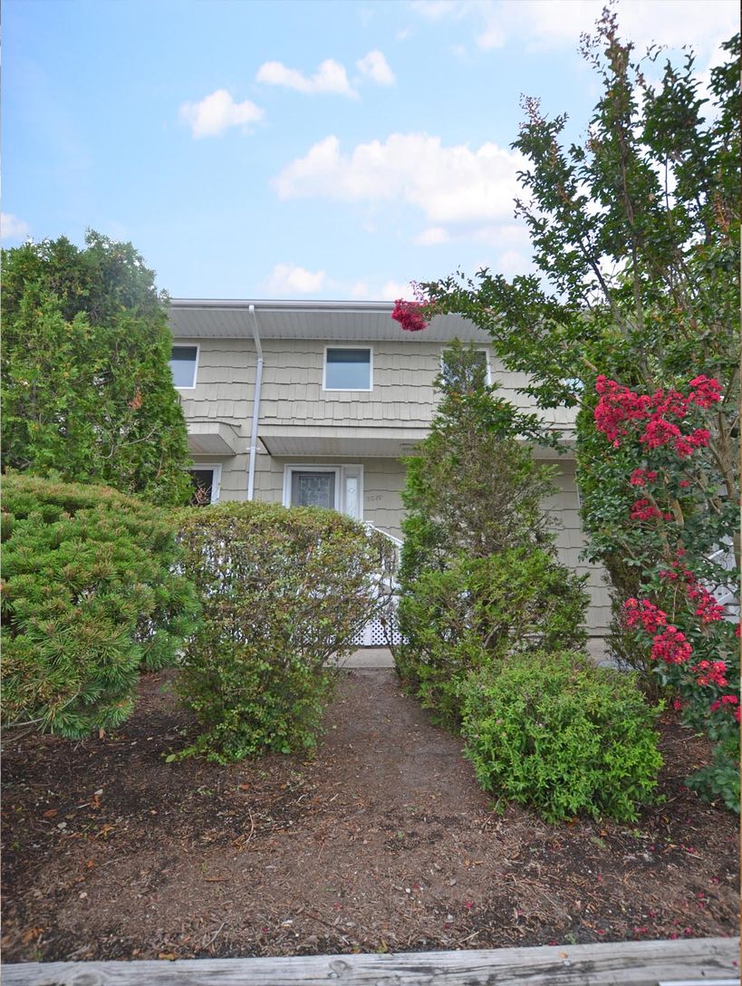  Front of condo