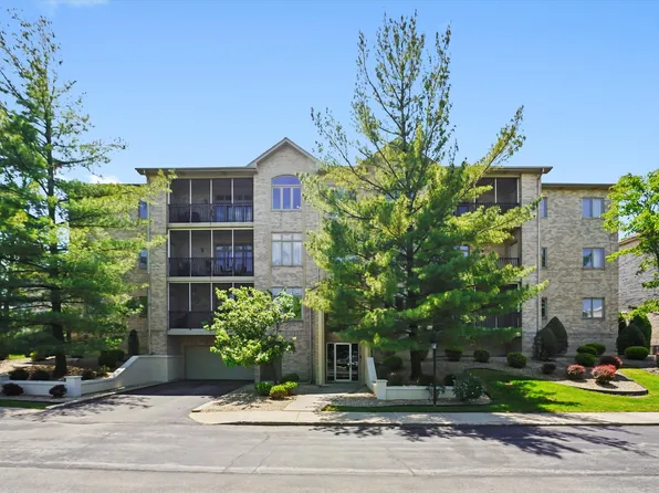 6321 Pine Ridge Ct APT 2D, Tinley Park, IL 60477