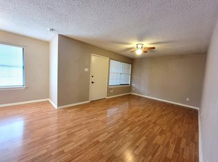 1312 Coffee St APT 4, Pampa, TX 79065