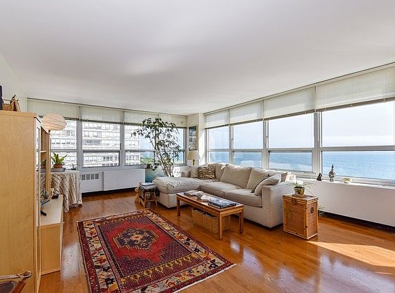 4th image of 4800 S Chicago Beach Dr APT 1101S