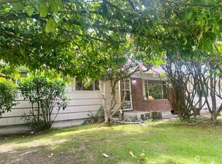 11801 28th Ave E, Tacoma, WA 98445