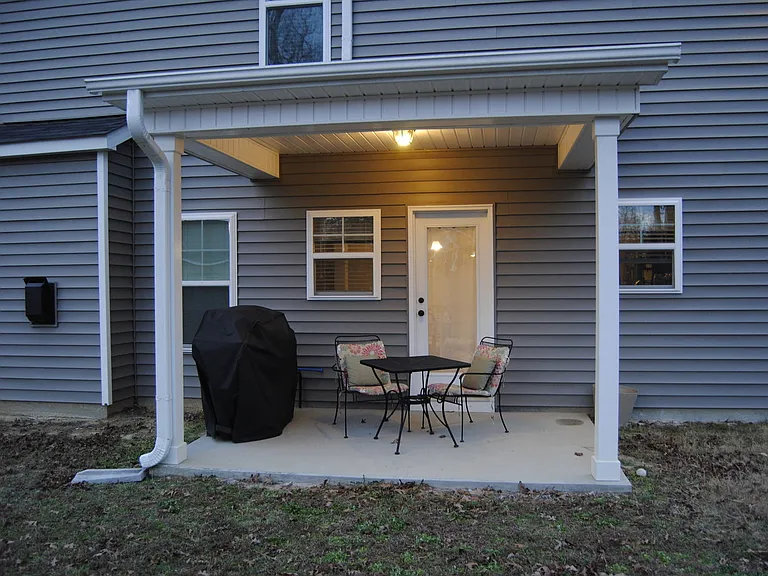 107 W Berkshire Ct — Photo 31