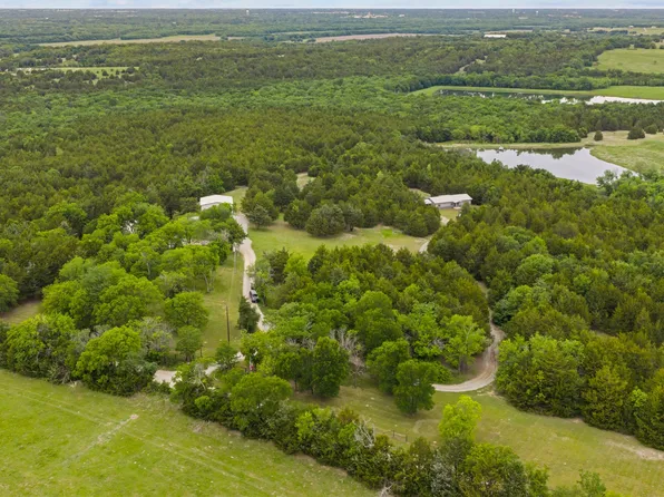 1229 Country Club Rd #3105, Bonham, TX 75418