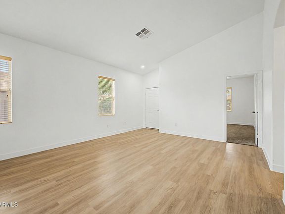 4th image of 1733 S PICO Court