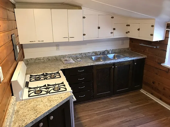 4409 W Eisenhower Blvd #8 — Photo 7