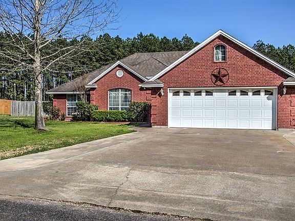 2nd image of 111 Creekwood Dr