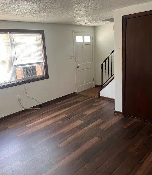 245 Laurel Dr #2 — Photo 14