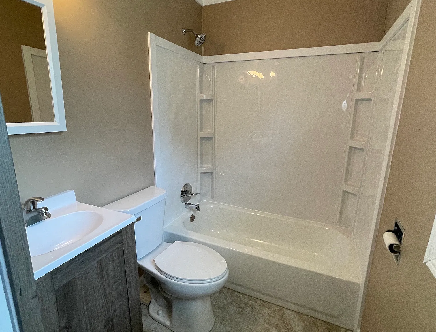 1 bed, 528 sqft, $900 — Photo 2