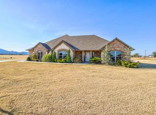 1018 Gray Hawk Dr, Lawton, OK 73507