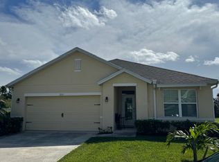 2153 Harwick Cir SW, Vero Beach, FL 32968