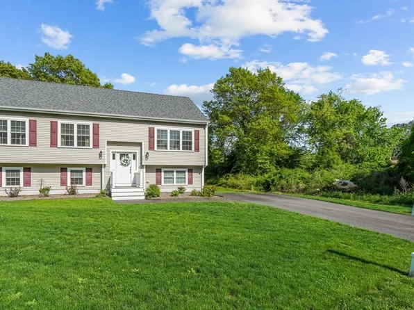 983 Stonegate Lndg, North Dighton, MA 02764