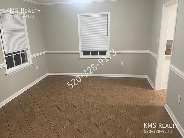 221 Southbrook Dr — Photo 9