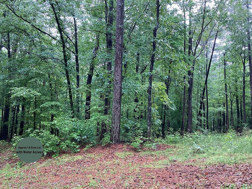 1st image of 144 Forest Hill Dr