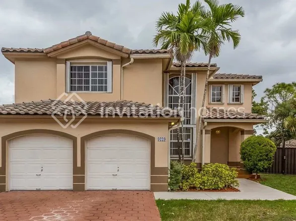 9229 SW 157th Ct, Miami, FL 33196