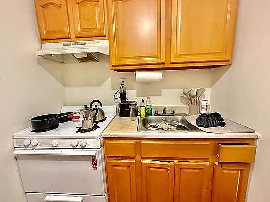 1st image of 767 Park Pl #2F