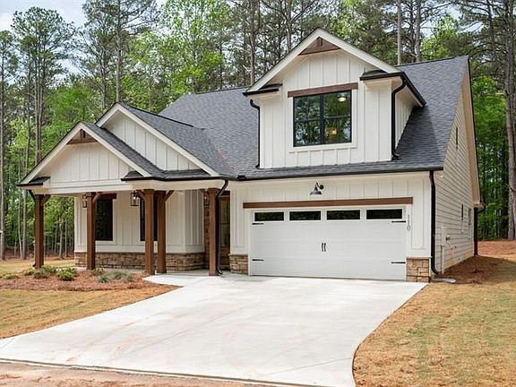 3rd image of 110 Doris Path