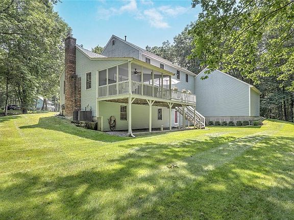5th image of 25 Greenwood Ln