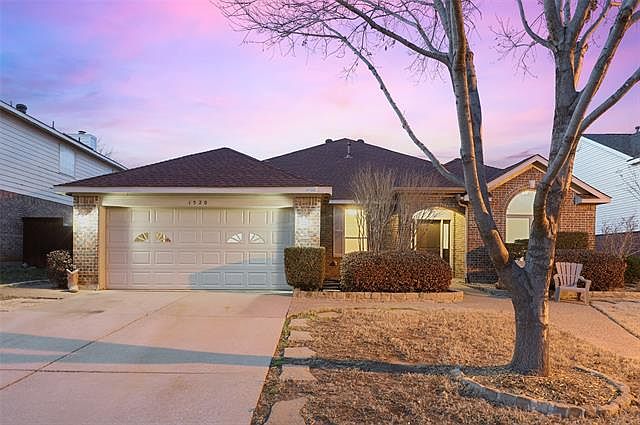 1st image of 1520 Lindby Dr